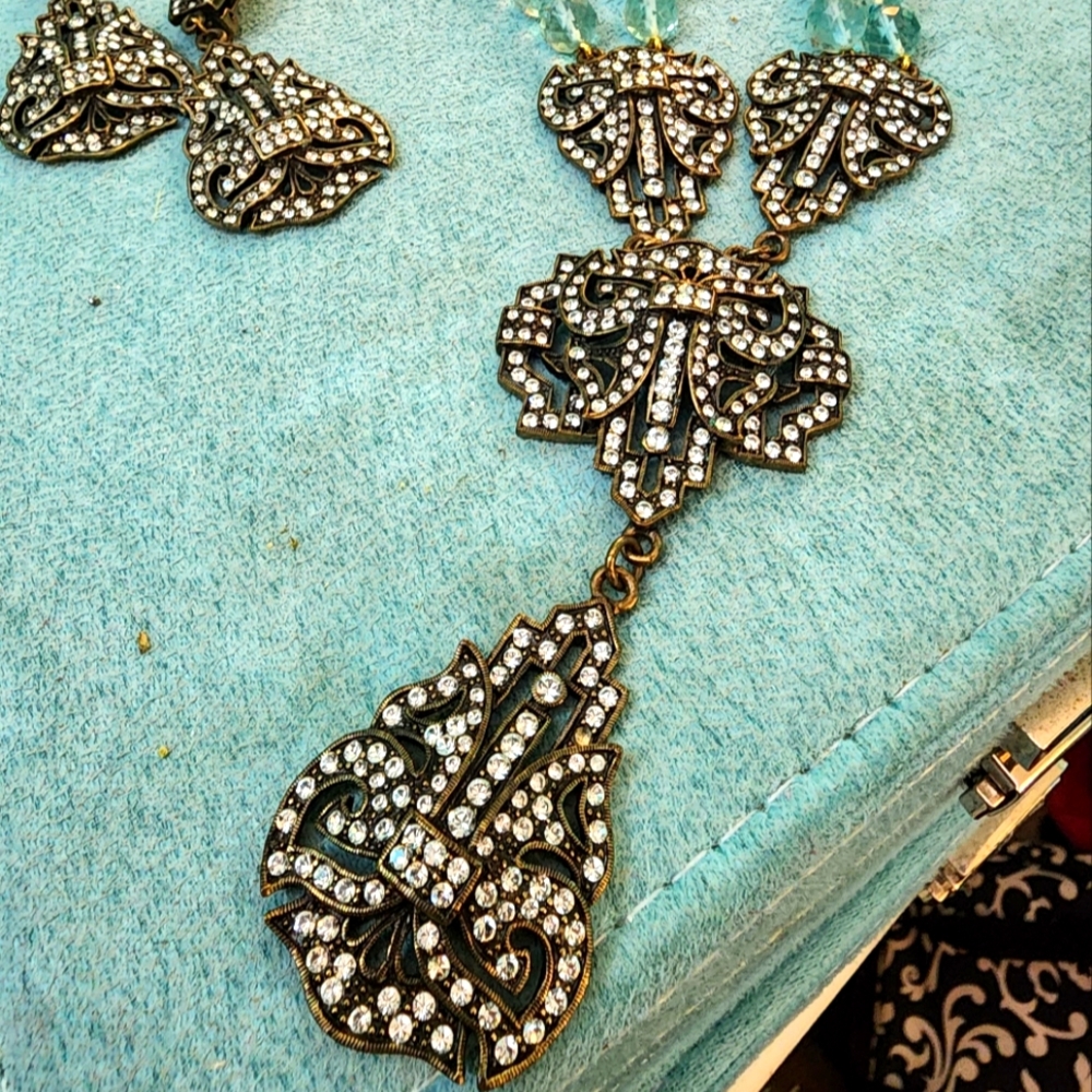 Heidi Daus necklace and Clip on earring set